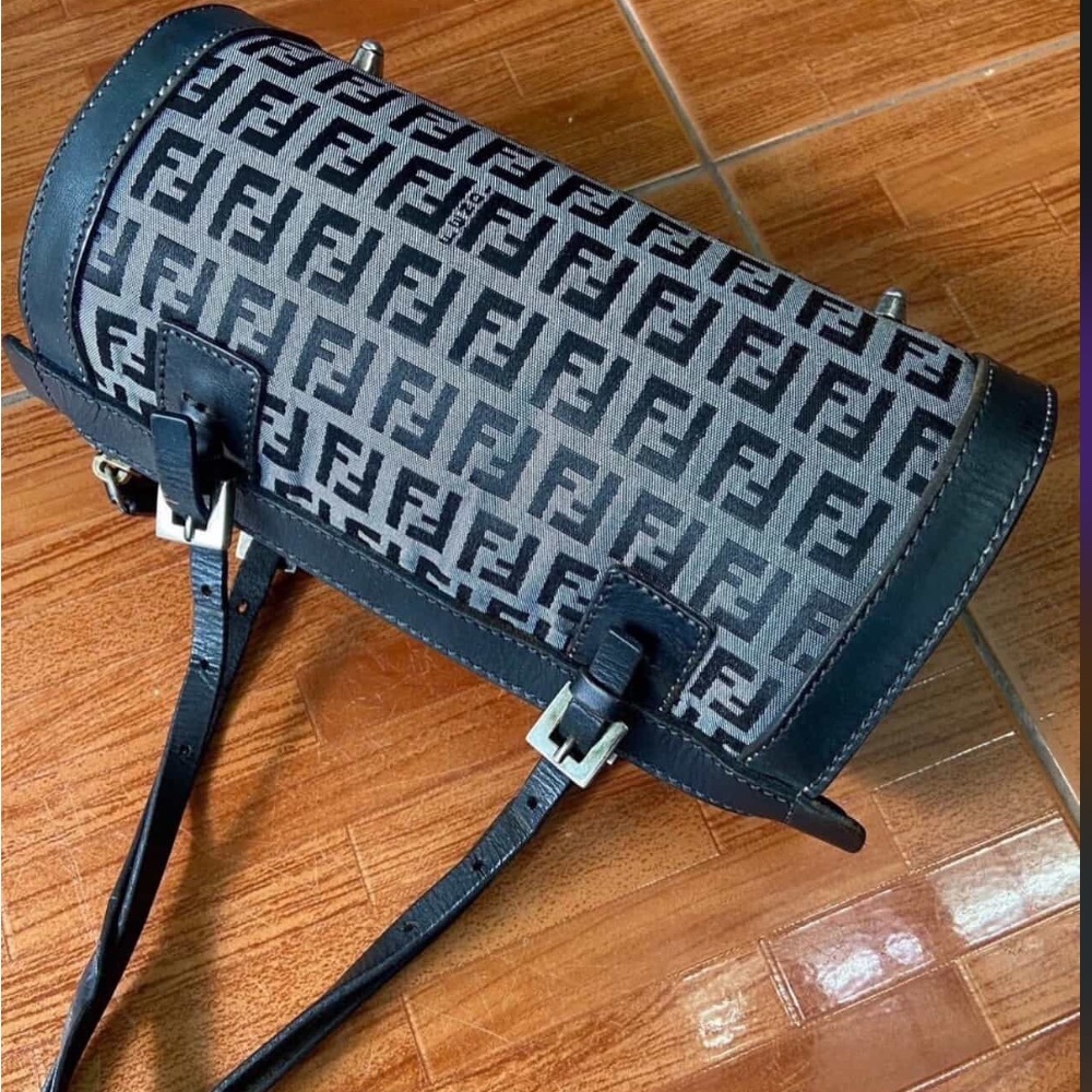 Fendi Black and Gray Shoulder Bag